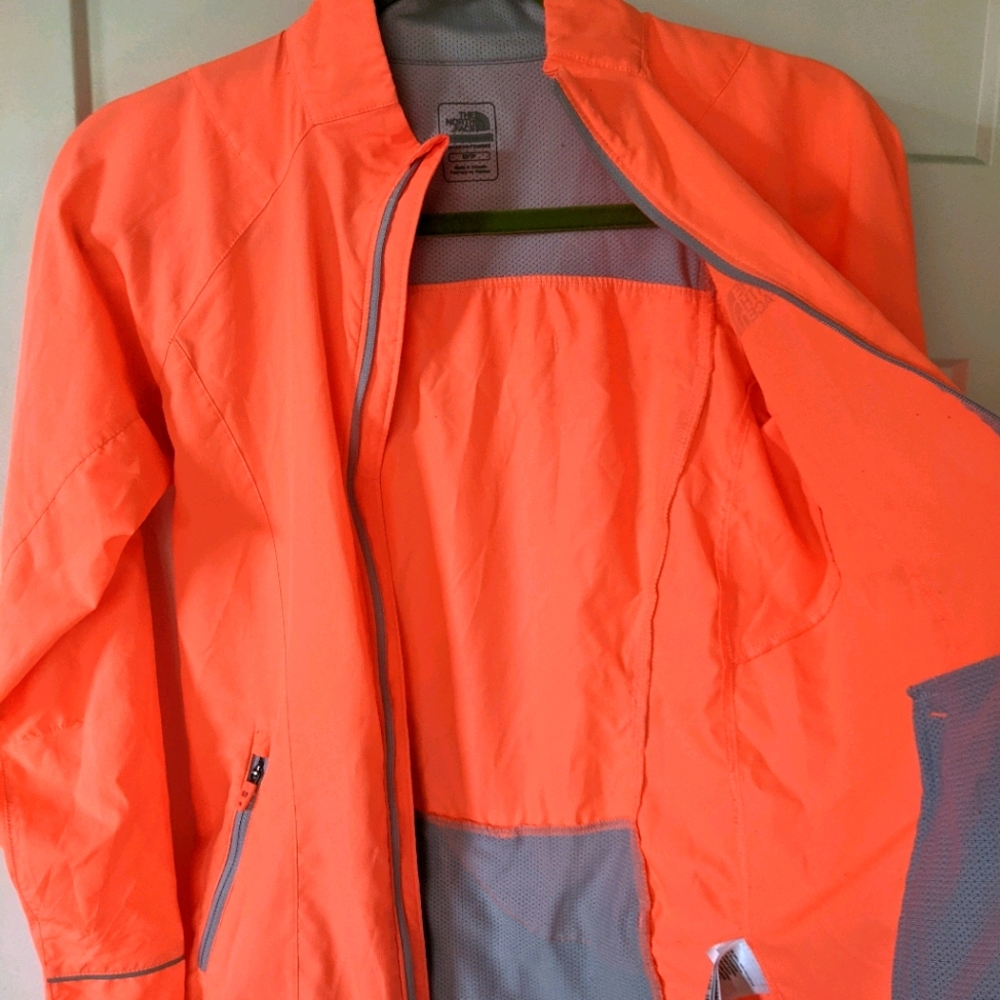 North Face Light Jacket - image 4